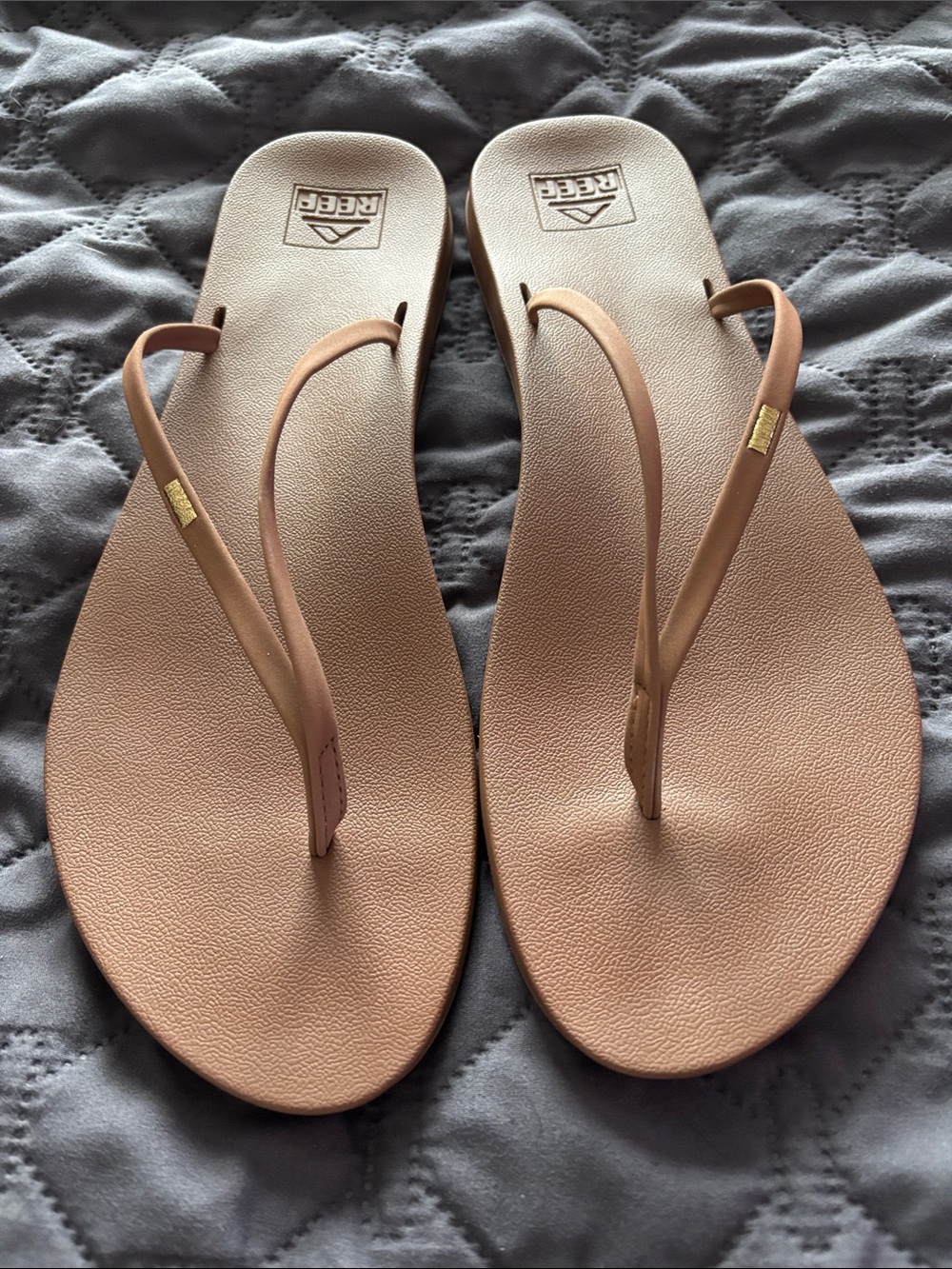 Reef Women's Nude/Tan Cushion Slim-Strap Flip Flop Sandals